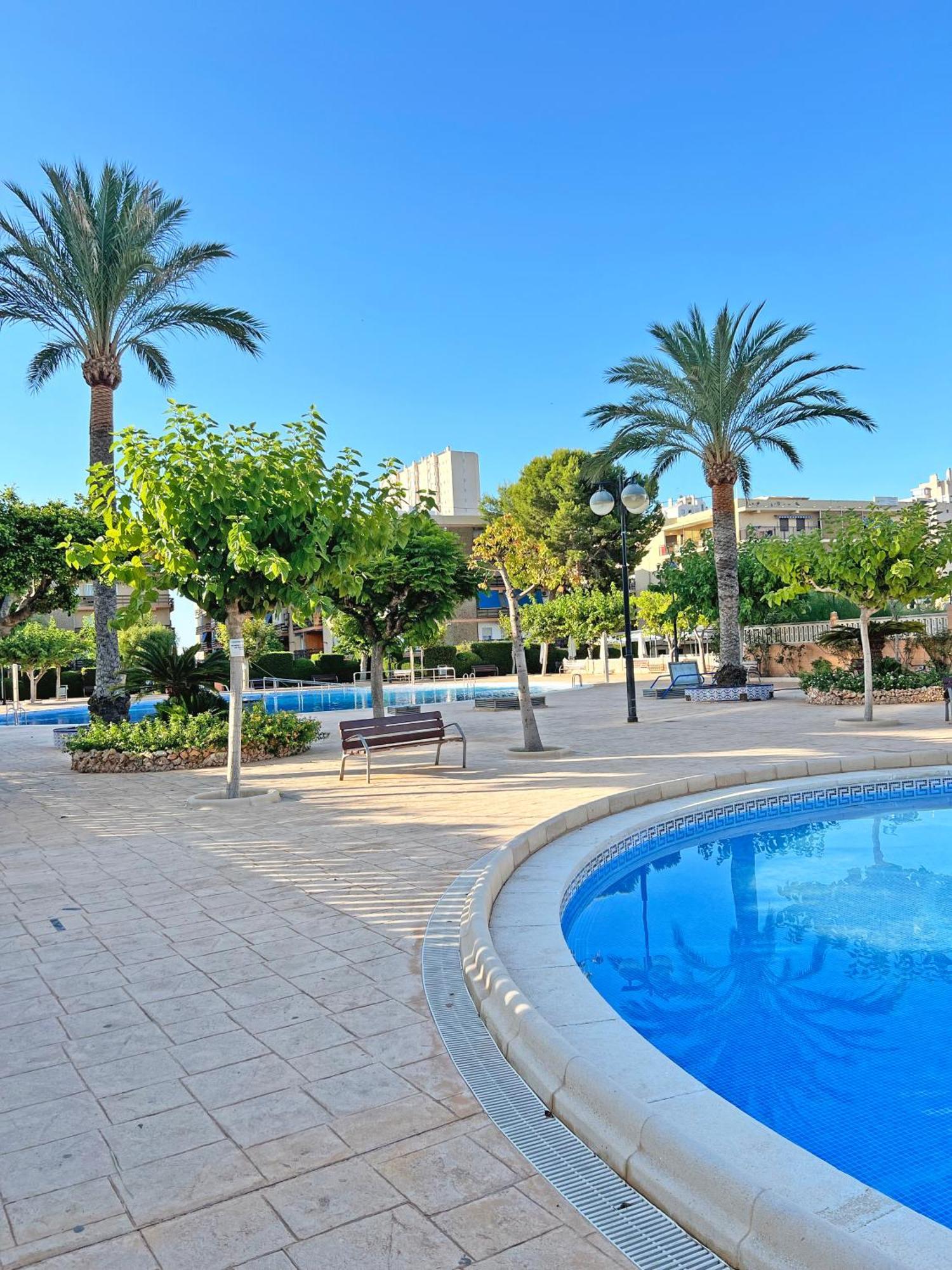 Coqueto Con Piscina, Nuevo A 50M Del Mar, Parking Gratis Apartment El Campello Bagian luar foto
