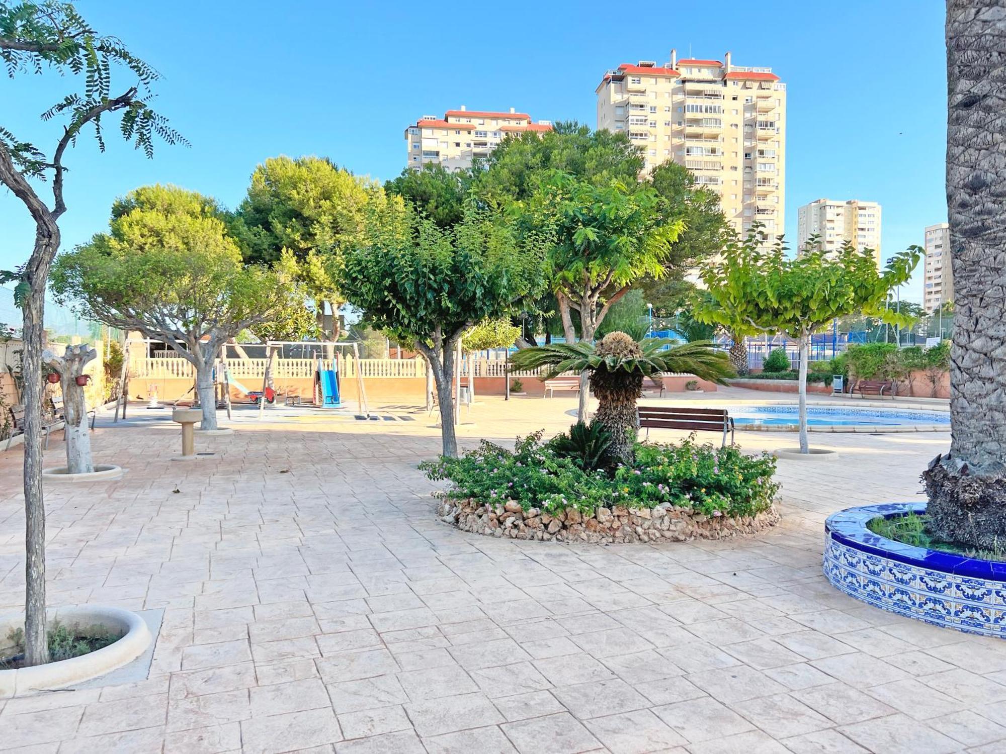 Coqueto Con Piscina, Nuevo A 50M Del Mar, Parking Gratis Apartment El Campello Bagian luar foto
