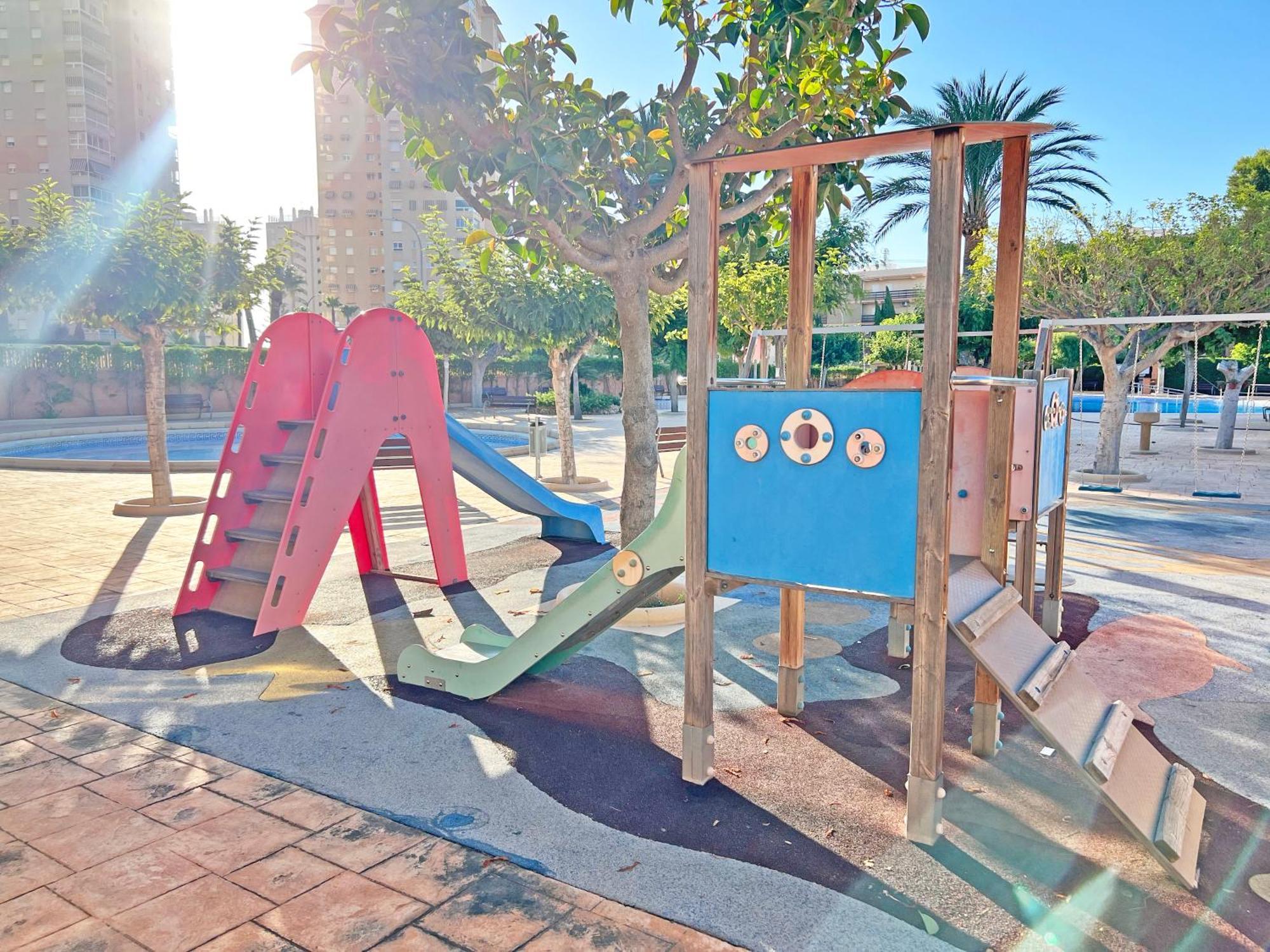 Coqueto Con Piscina, Nuevo A 50M Del Mar, Parking Gratis Apartment El Campello Bagian luar foto
