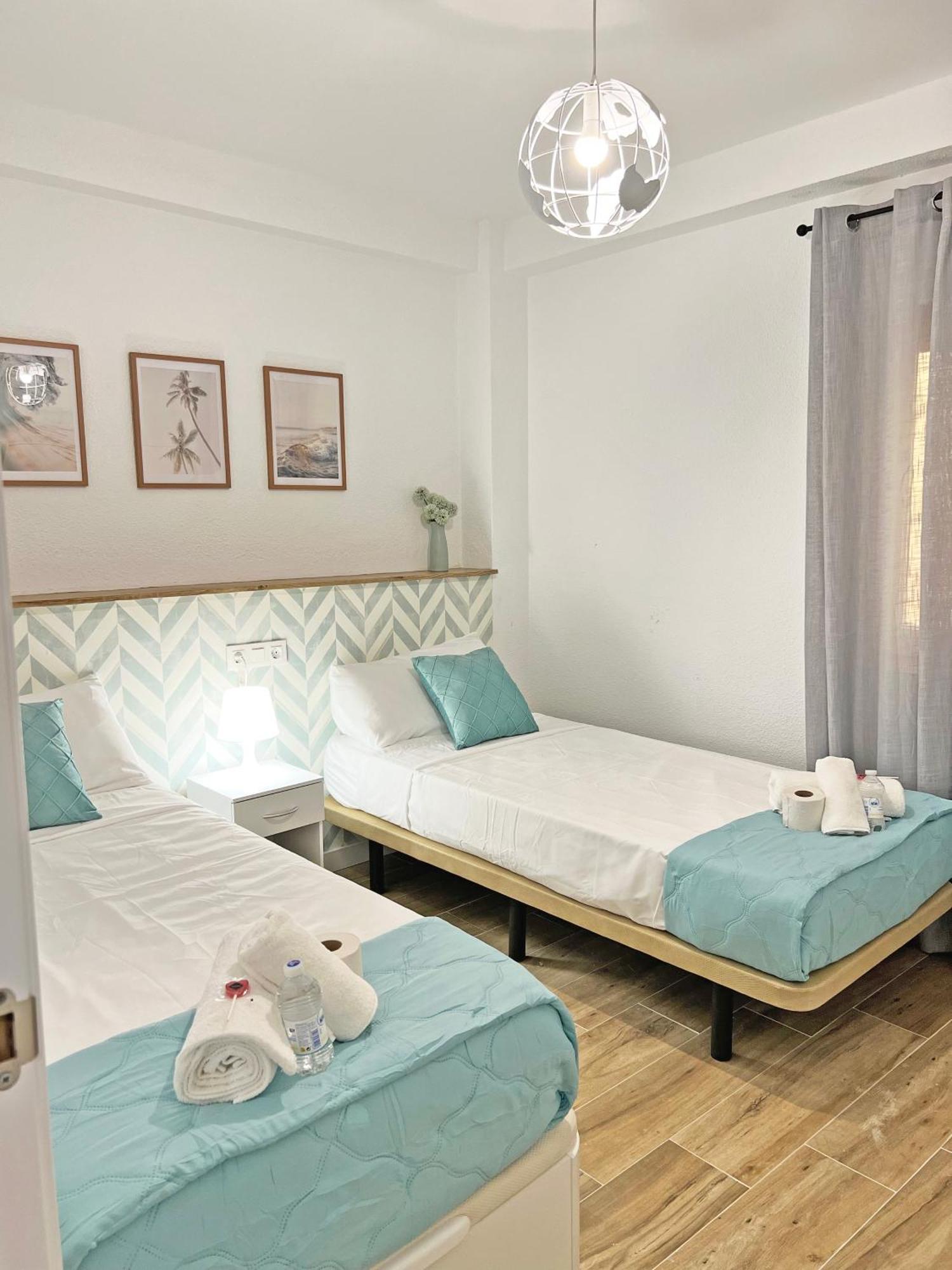 Coqueto Con Piscina, Nuevo A 50M Del Mar, Parking Gratis Apartment El Campello Bagian luar foto
