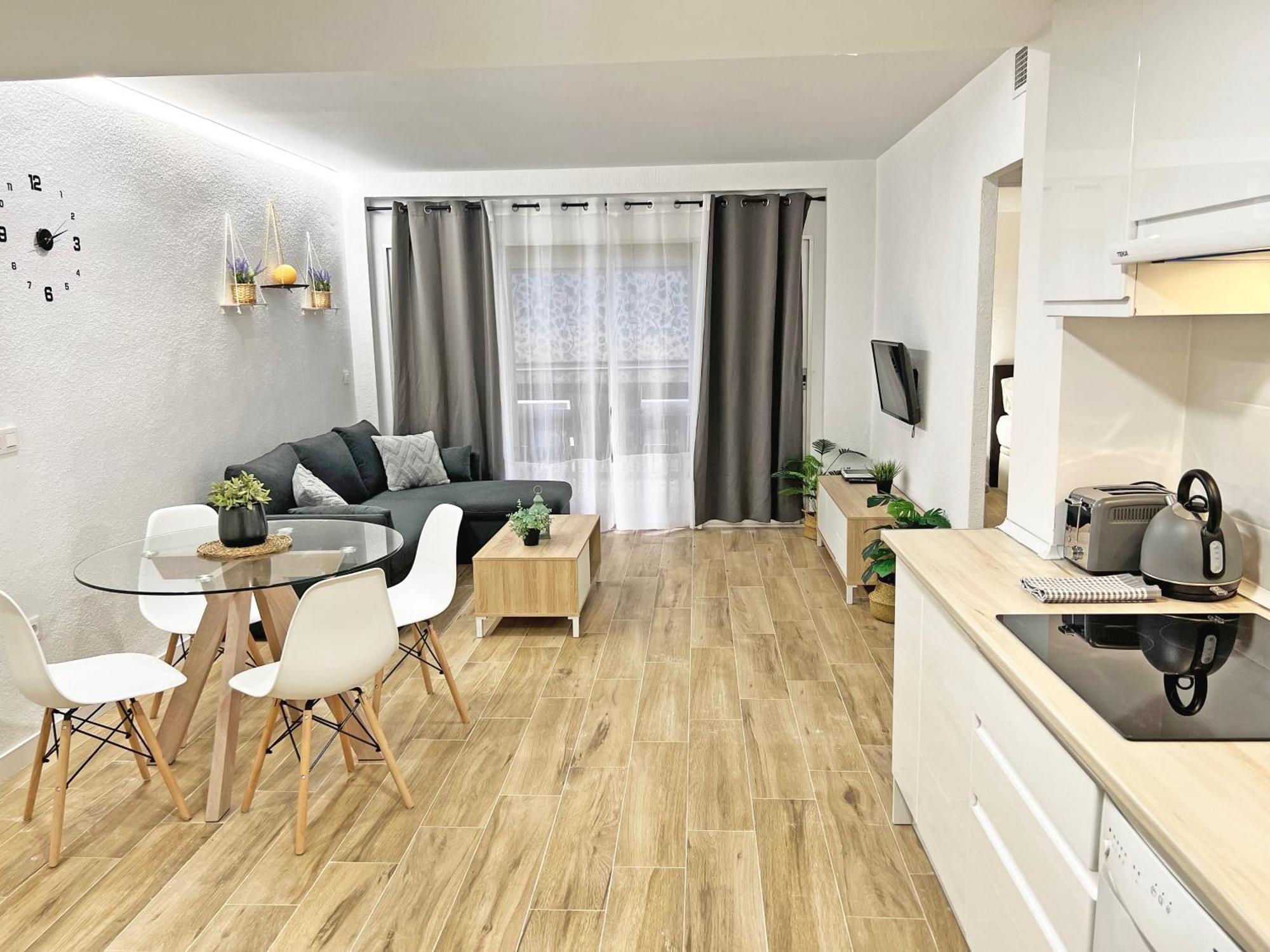 Coqueto Con Piscina, Nuevo A 50M Del Mar, Parking Gratis Apartment El Campello Bagian luar foto