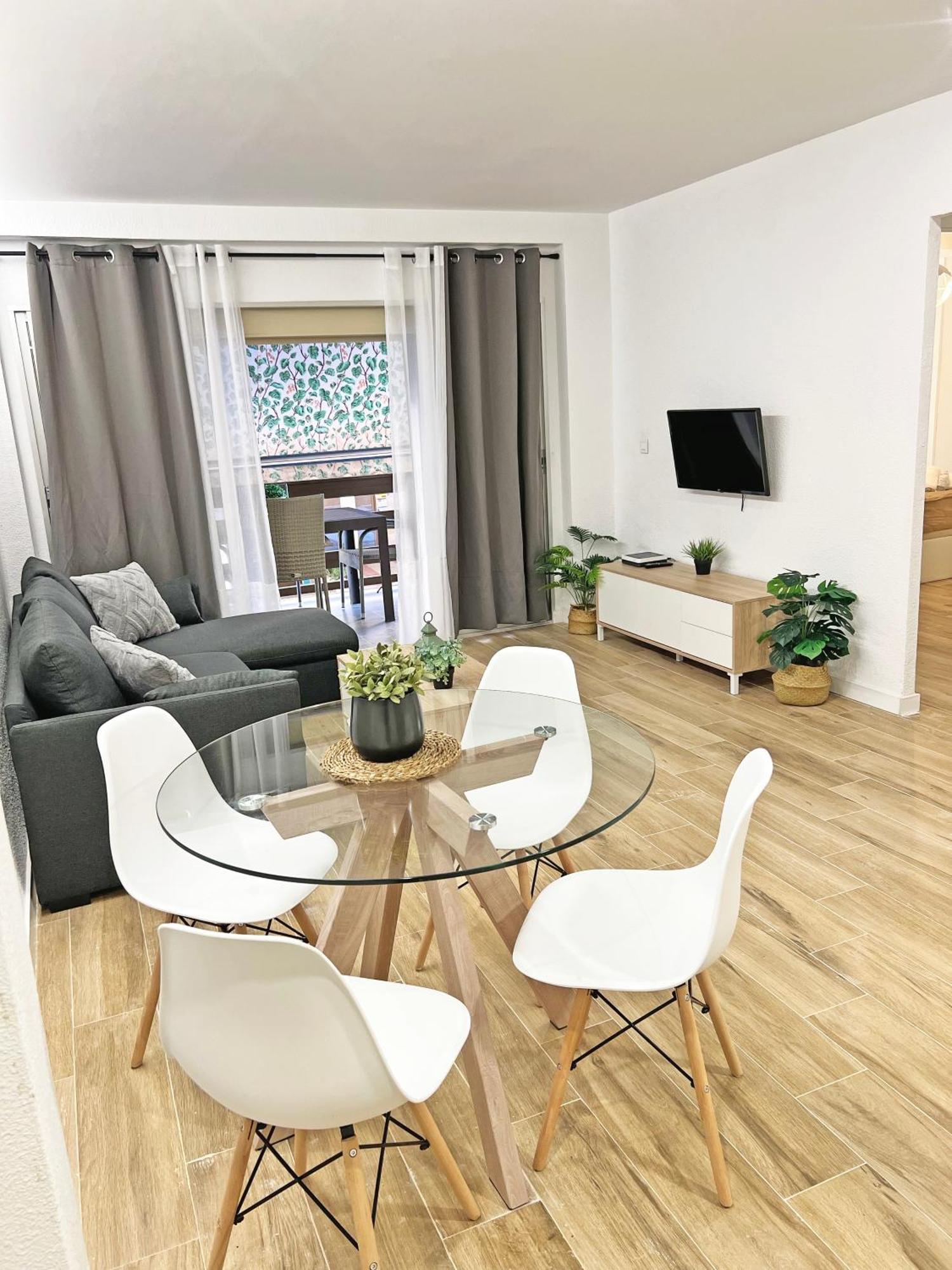 Coqueto Con Piscina, Nuevo A 50M Del Mar, Parking Gratis Apartment El Campello Bagian luar foto