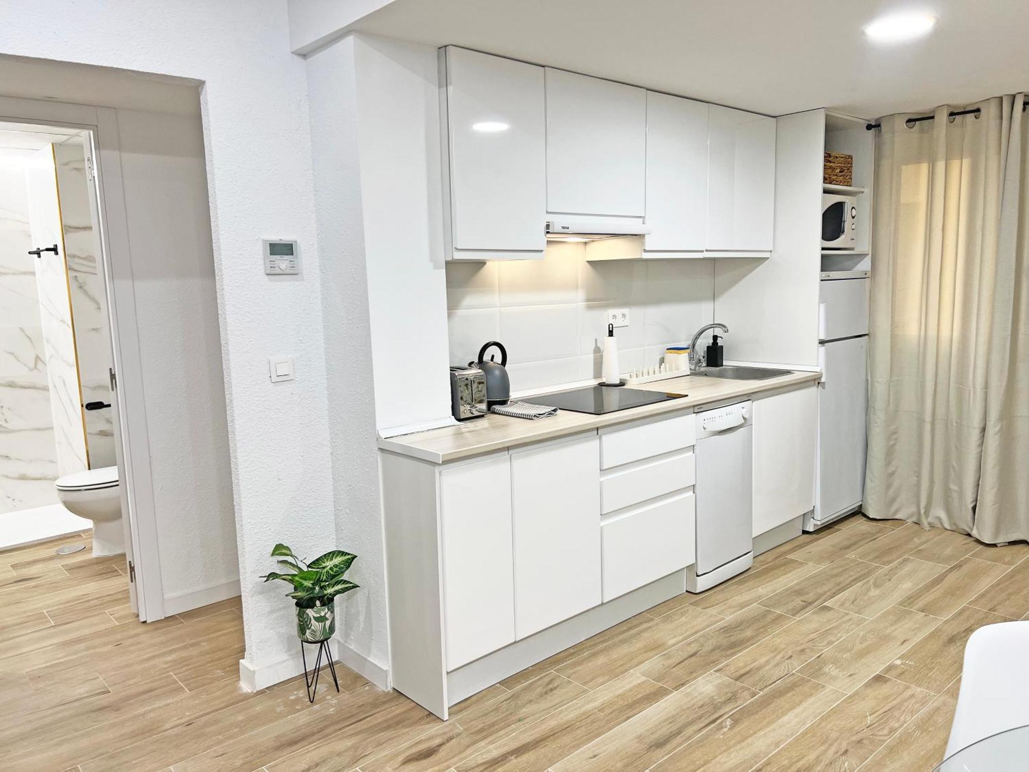 Coqueto Con Piscina, Nuevo A 50M Del Mar, Parking Gratis Apartment El Campello Bagian luar foto